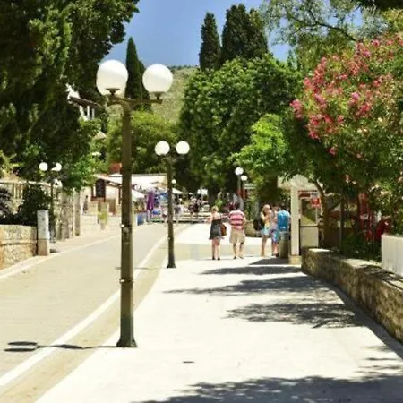 Lejlighed With Terrace For 3 People *