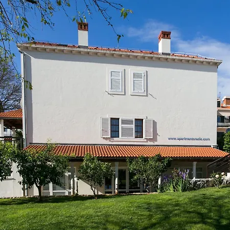 With Terrace For 3 People Daire *