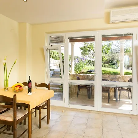 With Terrace For 3 People Daire *