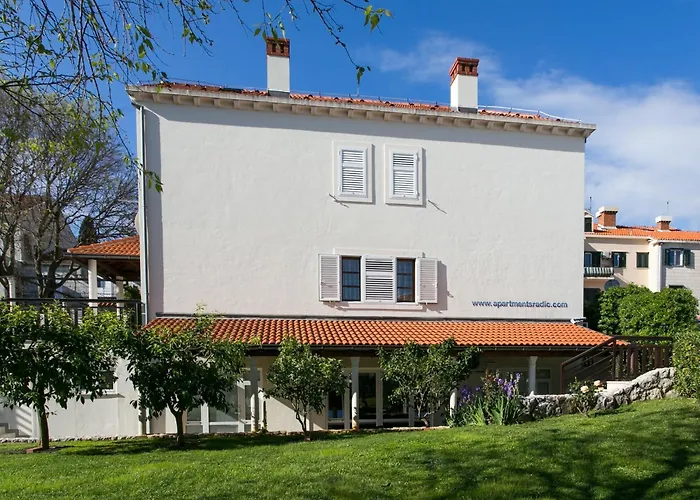 With Terrace For 3 People Apartman *