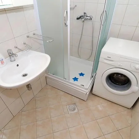 Apartment With Terrace For 3 People Dubrovnik